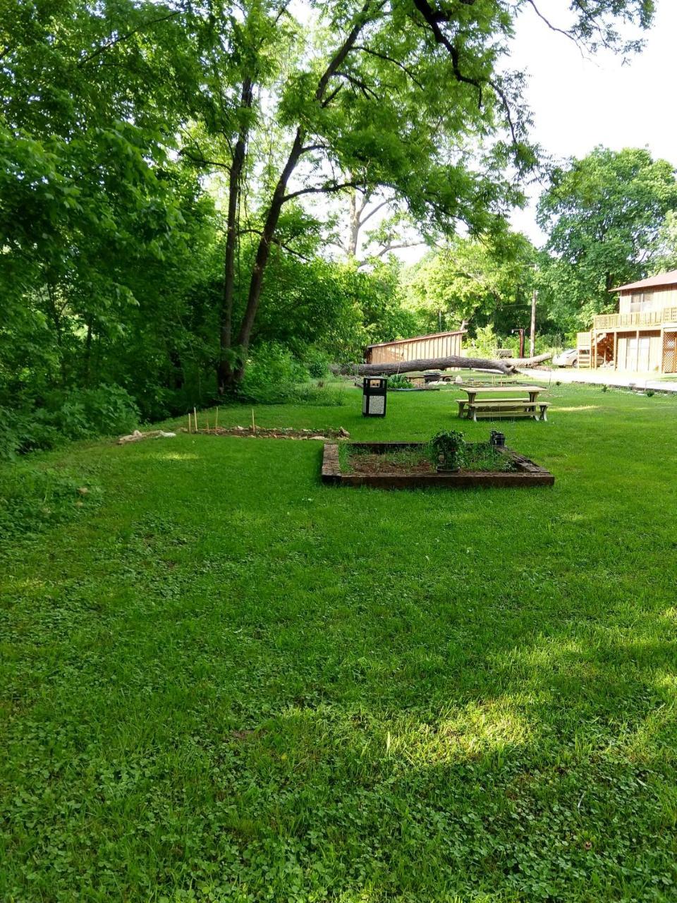 The Sugar Creek Retreat Bed & Breakfast Garfield Exterior photo